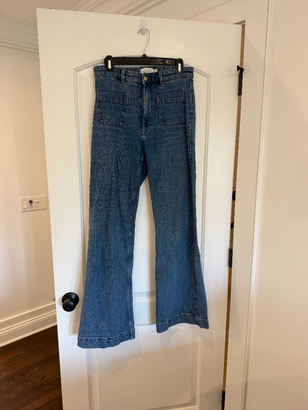& Other Stories High-Waist Flared Jeans Size 10 (EUR 42)